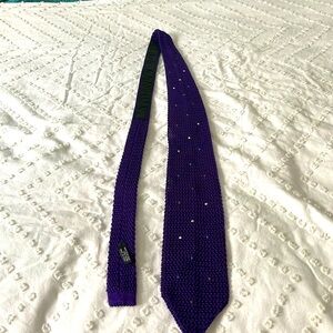 Men’s unique vibrant purple TURNBULL and ASSER tie in excellent condition.